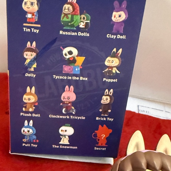 RARE “Dolly” Popmart The Monsters Toy series Discontinued. - Picture 3 of 4